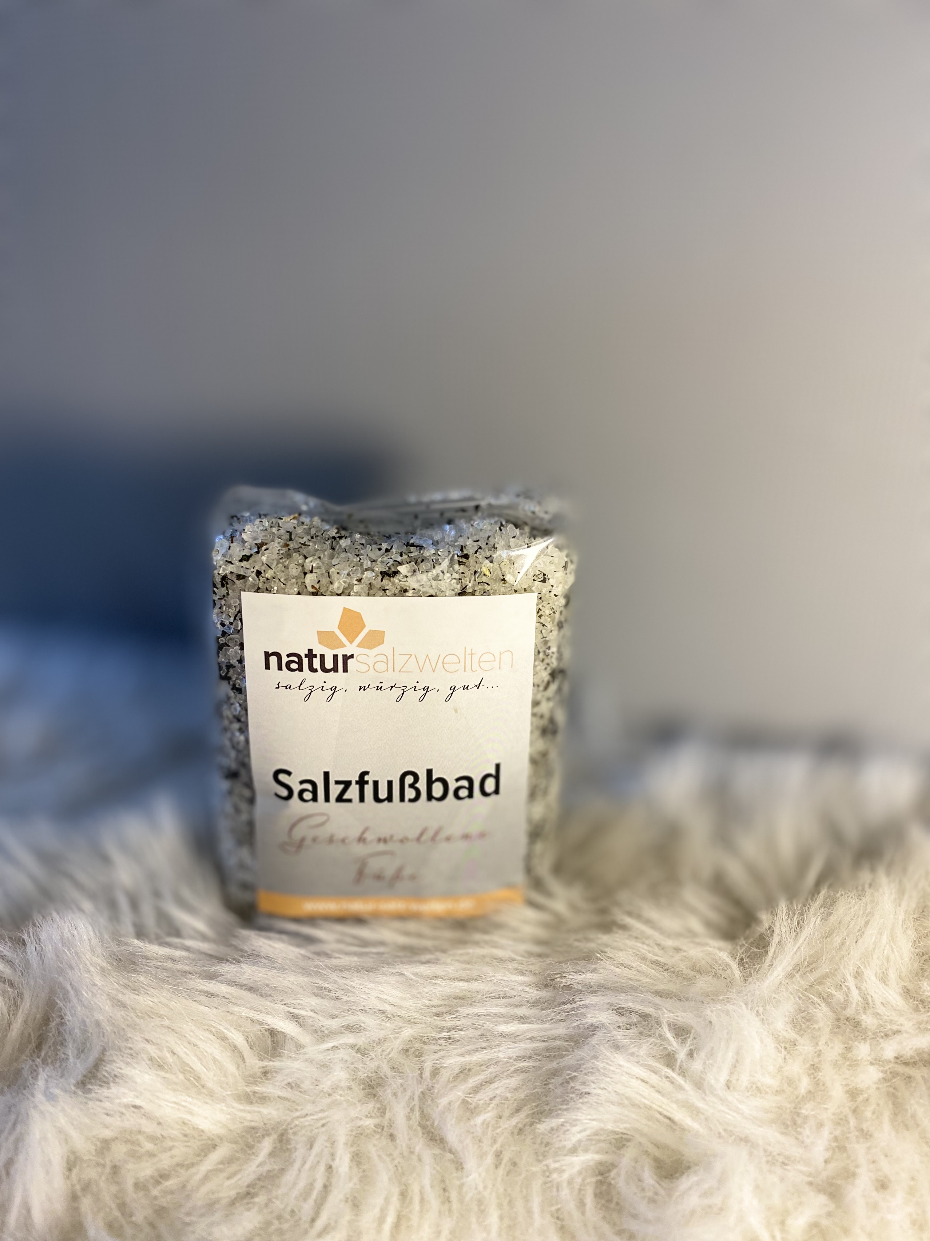 Salzfußbad geschwollene Füße